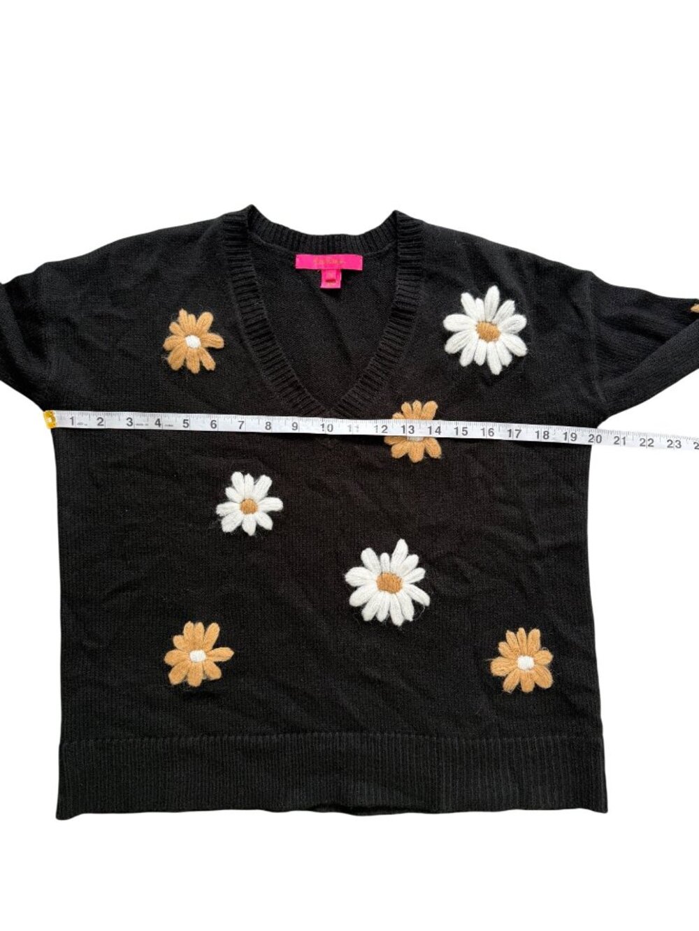 Lilly Pulitzer Womens XS Tensley Sweater Black Blooming Embroidery Daisy - Picture 6 of 10